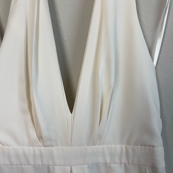 Jill Stuart Halter Wide Leg Jumpsuit White Off-White Elegant Flowy Deep V-Back - Picture 8 of 16
